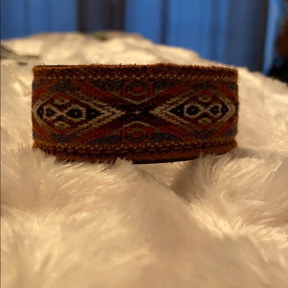 💜 5 for 25 Handmade Leather snap bracelet